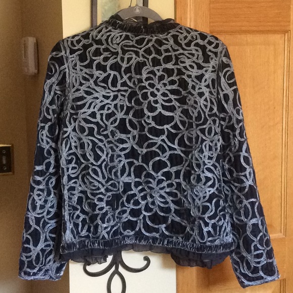 Chico’s gray jacket with silver scroll design - Picture 2 of 2